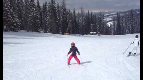 Allegra skiing