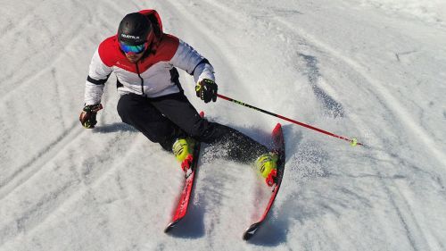 Ski-Test 2017/18: nuova gamma Redster, una gold medal per Atomic!
