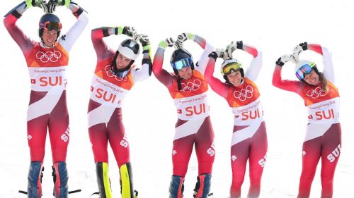 Svizzera oro nella gara a squadre dello sci alpino. Italia fuori nei quarti di finale