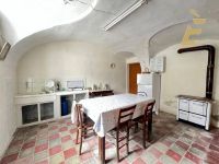 Rustico / Casale in Vendita a Fenestrelle(TO)