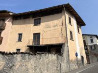 Casa indipendente in vendita a Clusone(BG)