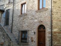 Casa indipendente in vendita a Poggio Bustone(RI)