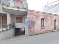 Casa indipendente in vendita a Linguaglossa(CT)