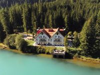 Palazzo / Stabile in Vendita a Rasun Anterselva(BZ)