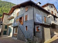 Casa indipendente in vendita a Aprica(SO)