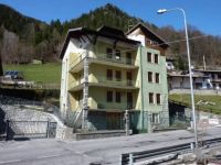 Palazzo / Stabile in vendita a Vilminore di Scalve(BG)