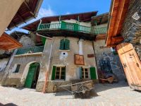 Rustico / Casale in vendita a Usseaux(TO)