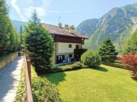 Appartamento in affitto a Courmayeur(AO)
