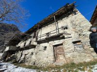 Rustico / Casale in vendita a Valtournenche(AO)