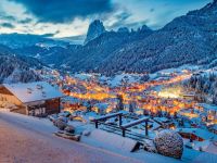 Palazzo / Stabile in vendita a Selva di Val Gardena(BZ)