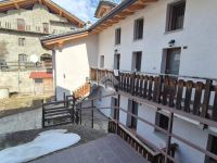 Appartamento in vendita a Gignod(AO)