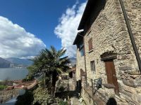 Casa indipendente in vendita a Pisogne(BS)