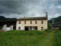 Rustico / Casale in vendita a Vittorio Veneto(TV)