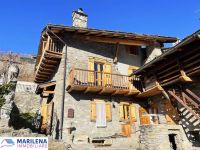Casa indipendente in affitto a Sarre(AO)