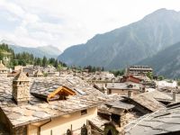 Appartamento in vendita a Courmayeur(AO)