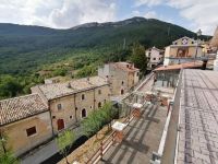 Casa indipendente in vendita a Ovindoli(AQ)