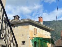 Casa indipendente in vendita a Varzo(VB)