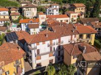 Palazzo / Stabile in vendita a Belgirate(VB)