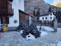 Palazzo / Stabile in vendita a Pragelato(TO)