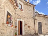Casa indipendente in vendita a Rocca di Mezzo(AQ)
