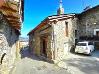 Appartamento in vendita a Gignod(AO)