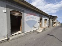 Casa indipendente in vendita a Zafferana Etnea(CT)