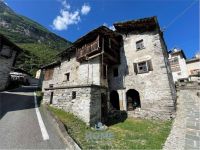 Rustico / Casale in vendita a Villa di Chiavenna(SO)