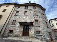 Rustico / Casale in vendita a Vittorio Veneto(TV)
