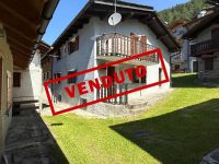 Rustico / Casale in vendita a Campodolcino(SO)