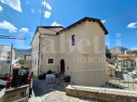 Casa indipendente in vendita a Rocca di Mezzo(AQ)