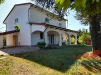 Casa indipendente in vendita a Lizzano in Belvedere(BO)