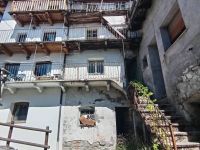 Appartamento in vendita a Gignod(AO)