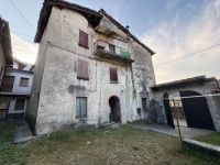 Casa indipendente in vendita a Ballabio(LC)