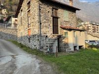 Casa indipendente in vendita a Chiavenna(SO)