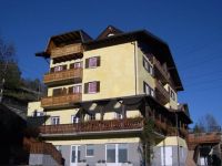 Palazzo / Stabile in vendita a Vezza d'Oglio(BS)