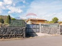 Casa indipendente in vendita a Nicolosi(CT)