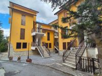 Appartamento in vendita a Rocca di Cambio(AQ)