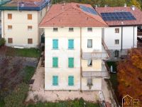 Palazzo / Stabile in vendita a Borno(BS)