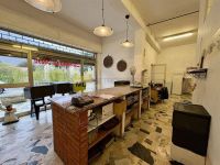 Attivit&agrave; / Licenza in vendita a Ballabio(LC)