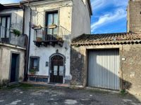 Casa indipendente in vendita a Linguaglossa(CT)