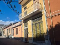 Casa indipendente in vendita a Zafferana Etnea(CT)