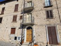 Appartamento in vendita a Castel del Monte(AQ)