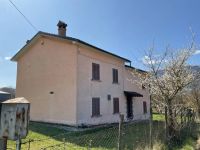 Casa indipendente in vendita a Leonessa(RI)