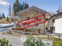 Casa indipendente in vendita a Campodolcino(SO)