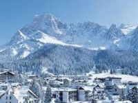 Palazzo / Stabile in vendita a Primiero San Martino di Castrozza(TN)