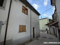 Casa indipendente in vendita a Ovindoli(AQ)