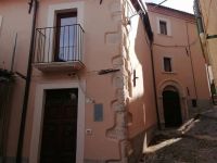 Casa indipendente in Vendita a Rocca di Cambio(AQ)