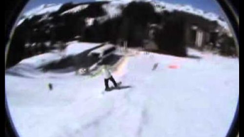 Madesimo snowboard park jibbing again