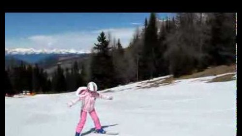 Silvia teaching backward skiing