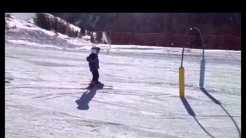 Harry skiing-champoluc 2013